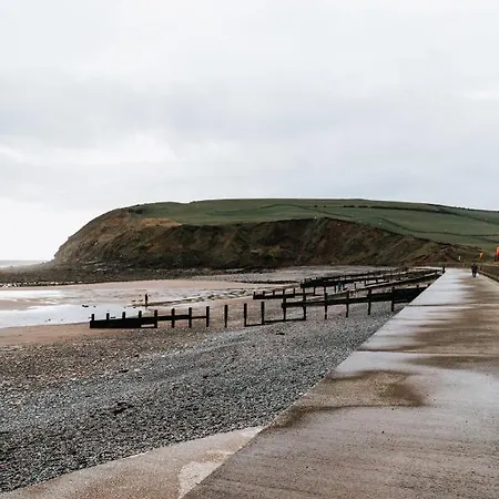 Saint Bees Apartment // 2 Bed Sea View Balcony Apartment In Saint Bees, Cumbria // Coast To Coast Walk 아파트 세인트 비즈